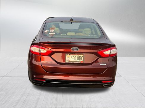 Used 2016 Ford Fusion Titanium FWD image 5