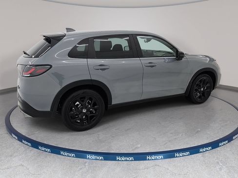 Used 2024 Honda HR-V Sport image 6