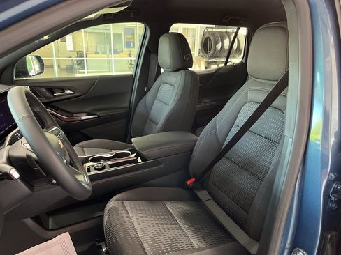 New 2026 Chevrolet Equinox LT FWD image 12