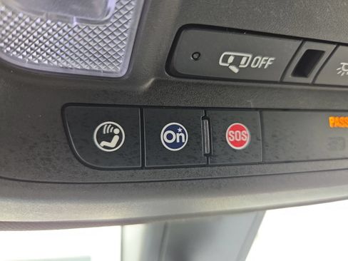 Used 2019 Cadillac XT5 FWD image 22