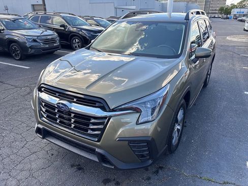 Certified 2023 Subaru Ascent Premium w/ Convenience Package AWD/4WD image 6