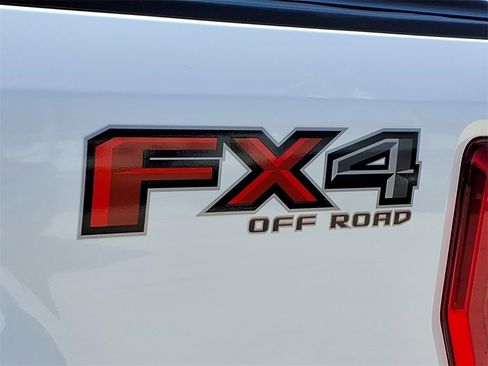 Used 2019 Ford F250 Platinum w/ Platinum Ultimate Package image 12