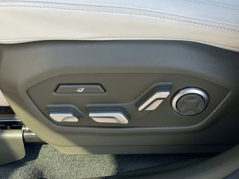 Used 2024 Hyundai Santa Fe Calligraphy image 22