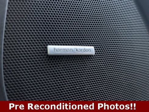 Used 2024 Subaru Ascent Limited w/ Technology Package image 12