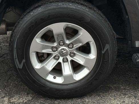 Used 2021 RAM 1500 Laramie image 29