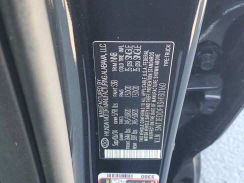 Used 2025 Hyundai Santa Cruz Limited image 30