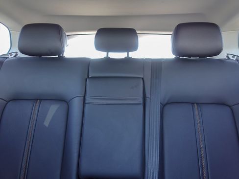 Certified 2025 MAZDA CX-50 AWD 2.5 Hybrid w/ Premium Pkg image 15