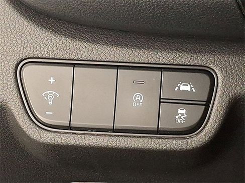 Used 2022 Kia Seltos EX image 24