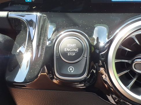 New 2026 Mercedes-Benz GLA 250 image 29