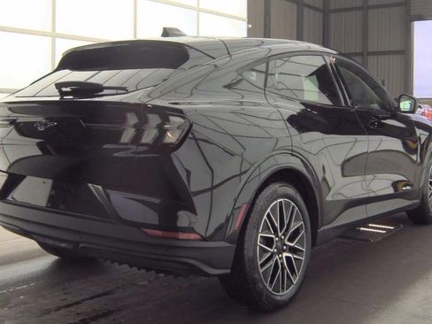 Used 2025 Ford Mustang Mach-E Premium AWD/4WD image 3