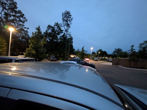 Used 2022 Toyota Tacoma TRD Sport w/ Technology Package image 11