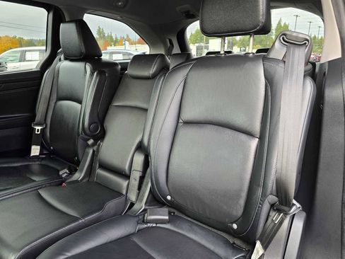 Used 2024 Honda Odyssey EX-L image 18
