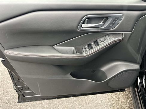 New 2026 Nissan Rogue SV w/ Rock Creek Premium Package AWD/4WD image 17