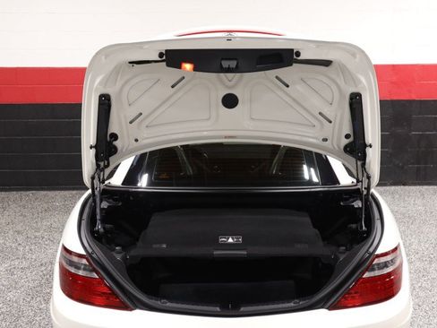 Used 2014 Mercedes-Benz SLK 250 image 40
