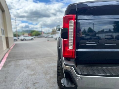 Used 2025 Ford F350 Lariat w/ Camper Package AWD/4WD image 8