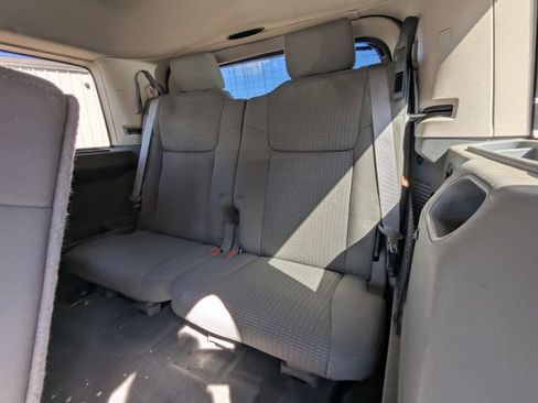 Used 2007 Jeep Commander Sport AWD/4WD image 7