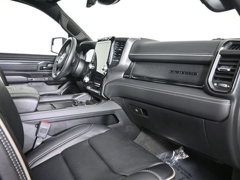 Used 2024 RAM 1500 Limited AWD/4WD image 16