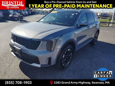 Used 2024 Kia Sorento S w/ Panoramic Sunroof Package AWD/4WD image 3