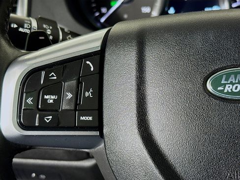 Used 2019 Land Rover Discovery Sport HSE image 13