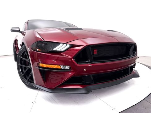 Used 2018 Ford Mustang GT Premium w/ GT Performance Package RWD image 6