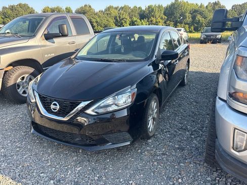 Used 2018 Nissan Sentra SV FWD image 8