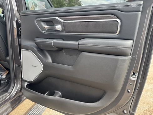 New 2026 RAM 1500 Laramie AWD/4WD image 29