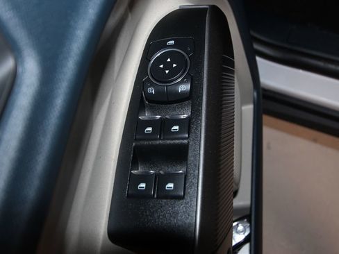 Used 2025 Ford Maverick Lariat image 6