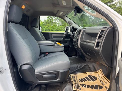 Used 2018 RAM 5500 Tradesman w/ Power & Remote Entry Group AWD/4WD image 22