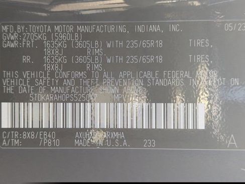 Used 2023 Toyota Highlander XLE FWD image 29
