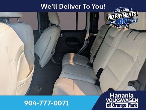 Used 2019 Jeep Wrangler Unlimited Sport S AWD/4WD image 13