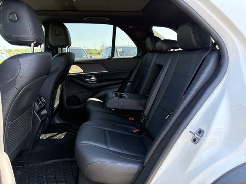 Used 2024 Mercedes-Benz GLE 350 4MATIC image 34