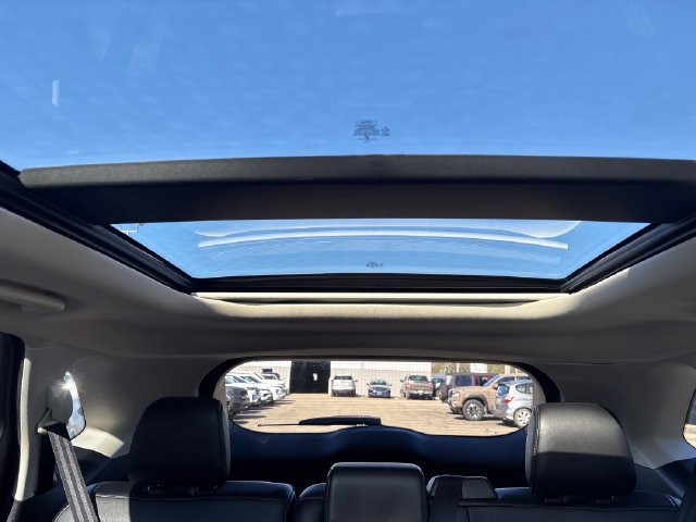 Used 2018 Ford Edge SEL w/ Equipment Group 201A AWD/4WD image 15