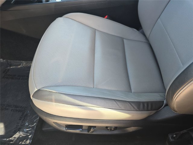 Used 2023 INFINITI QX50 Luxe FWD image 15