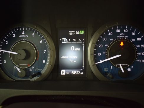 Used 2020 Toyota Sienna XLE image 21