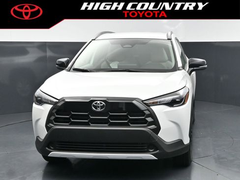 New 2026 Toyota Corolla Cross LE image 8