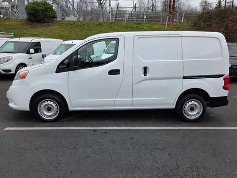 Used 2021 Nissan NV200 S w/ Back Door Glass Package image 4