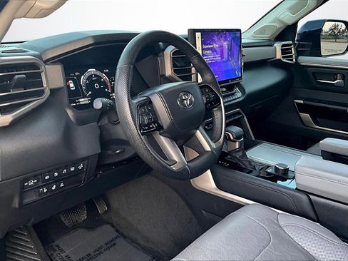 Used 2023 Toyota Sequoia Limited image 17