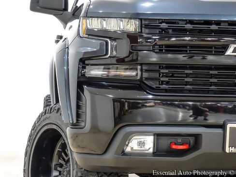 Used 2021 Chevrolet Silverado 1500 LT Trail Boss w/ Convenience Package II AWD/4WD image 6