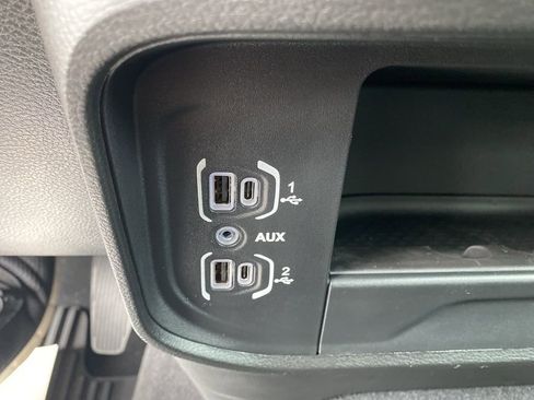 New 2025 RAM 2500 Tradesman image 34