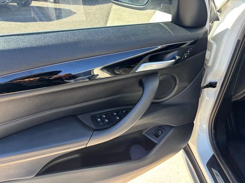 Used 2018 BMW X1 sDrive28i image 10