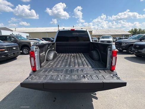 Used 2022 Ford F350 Lariat w/ Lariat Ultimate Package AWD/4WD image 47