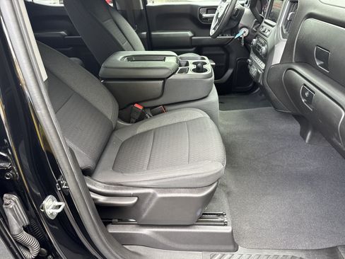 Certified 2022 Chevrolet Silverado 1500 Custom w/ Safety Confidence Package AWD/4WD image 13