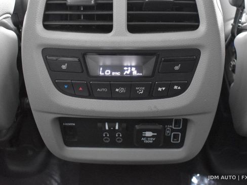 Used 2019 Honda Pilot Touring image 27