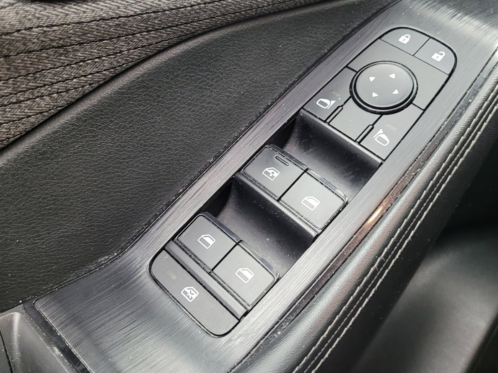 Used 2021 Nissan Rogue SV AWD/4WD image 27