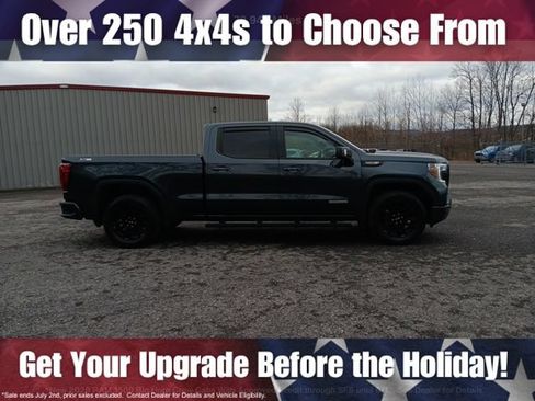 Used 2022 GMC Sierra 1500 Elevation AWD/4WD image 2