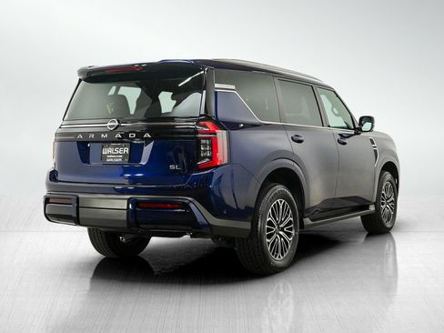 Used 2025 Nissan Armada SL w/ Captain's Chari Seat Package AWD/4WD image 5