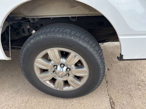 Used 2011 Ford F150 XLT w/ XLT Chrome Pkg RWD image 10