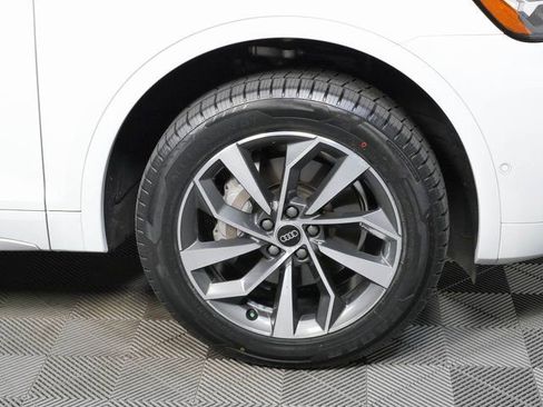 Used 2023 Audi Q5 2.0T Prestige w/ Prestige Package AWD/4WD image 39
