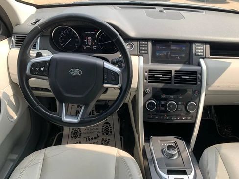 Used 2016 Land Rover Discovery Sport SE AWD/4WD image 11