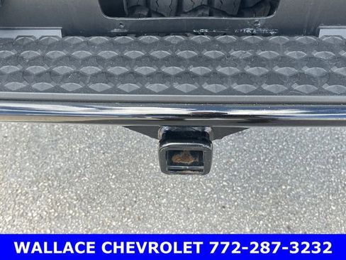 Used 2024 Chevrolet Colorado ZR2 w/ Technology Package image 9